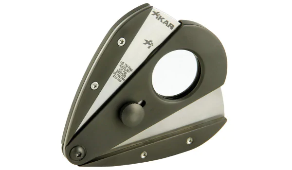 Obcinacz do cygar z potrójnym ostrzem Xikar XI3 Titanium Black
