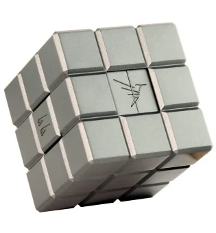 Antracytowo-szara zapalniczka stołowa Colibri Heritage Cube