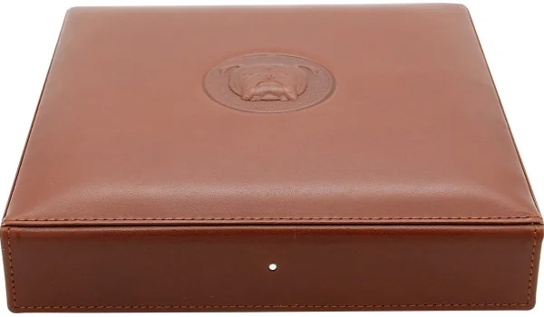 Brązowy humidor podróżny Bulldog by Dunhill 10